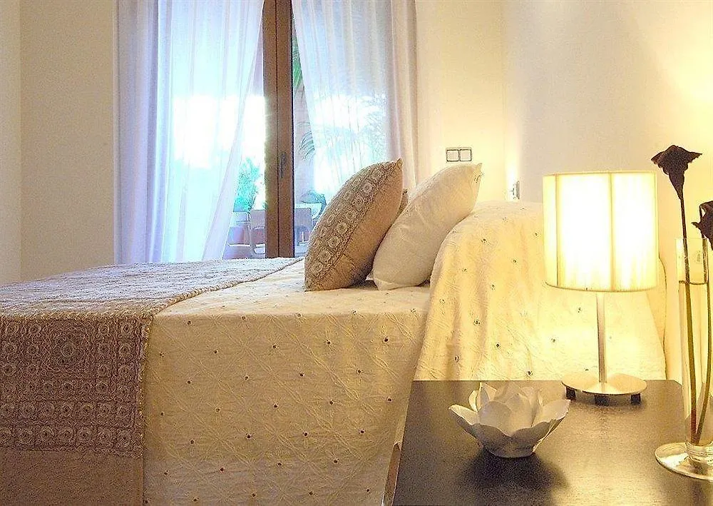 kontakty Apartamentos Reserva Del Higueron Deluxe & Spa